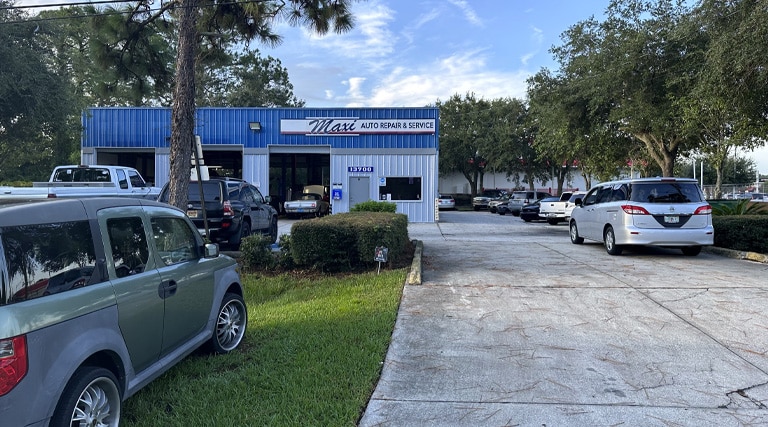 Picture of cars on standby and getting ready to start preventative maintenance in Jacksonville, FL Maxi Auto and Service Riverside
